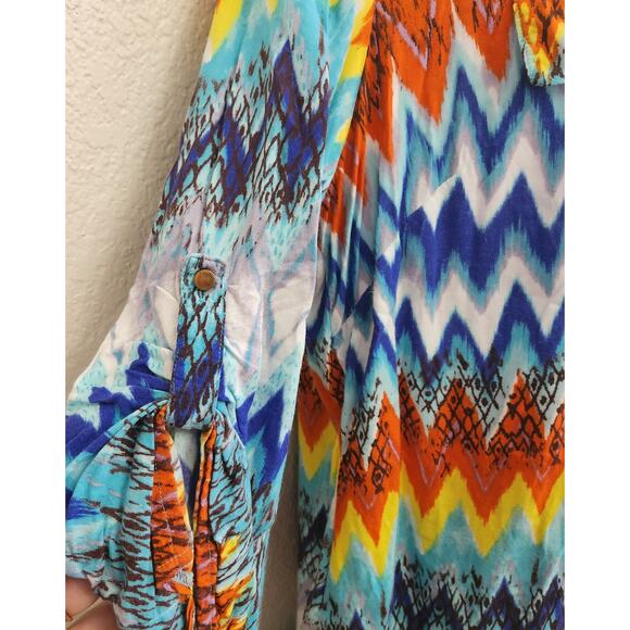 Cato Blue Orange Yellow Stripes Hi Low V Neck Collard Top 26 28 Lightweight Soft - Picture 2 of 5